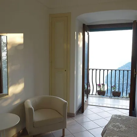 Colle Dell'ara Oda ve Kahvaltı