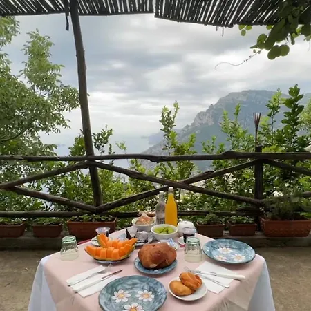 Oda ve Kahvaltı Colle Dell'ara Positano