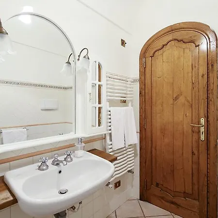 Colle Dell'ara Nocleg ze śniadaniem