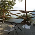 Colle Dell'ara Bed & Breakfast 4*