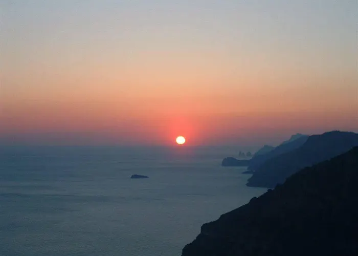 Frühstückspension Colle Dell'ara 4*